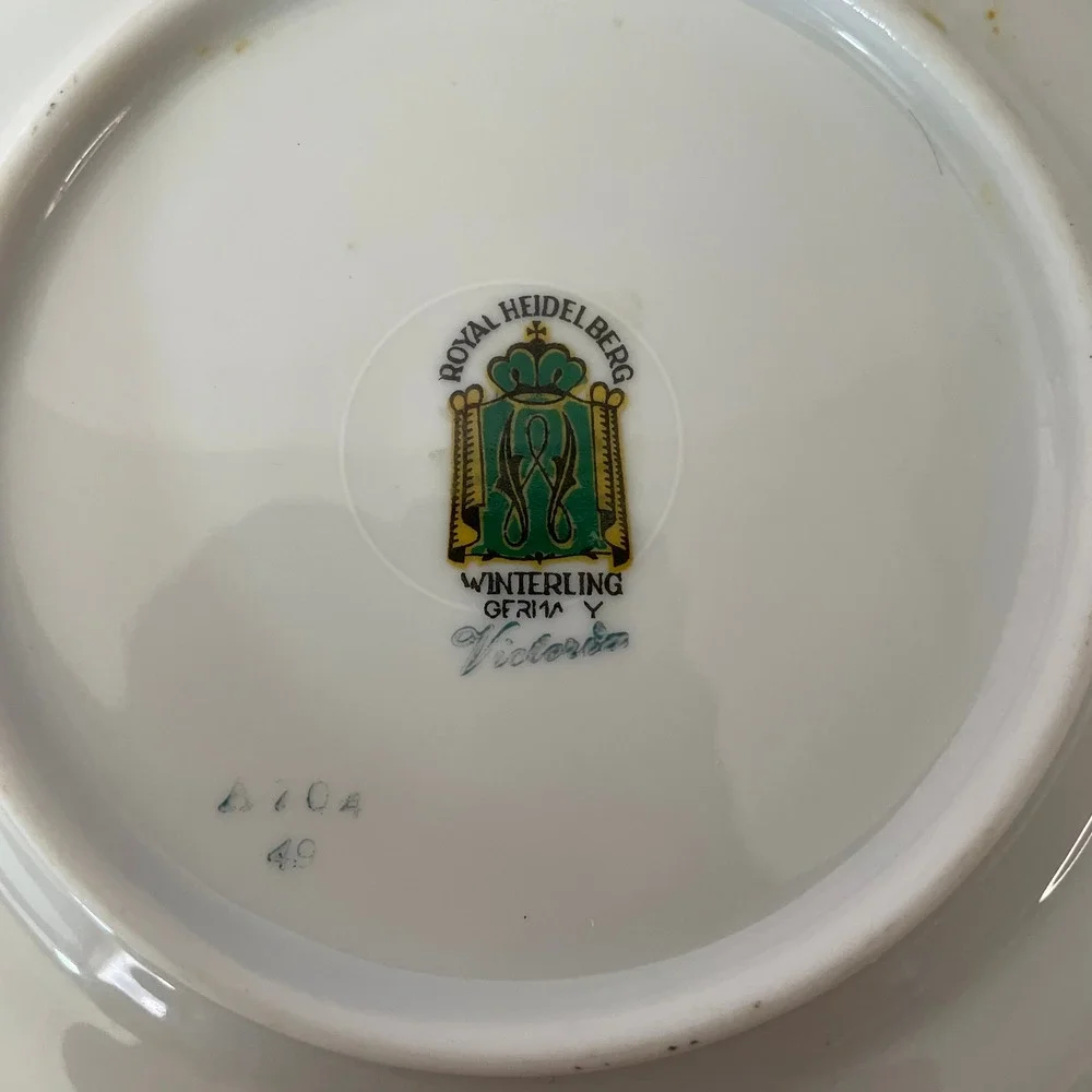 Floral Porcelain Plates with Gold‎ Trim, Decorative Serving Dishes 20 piece set